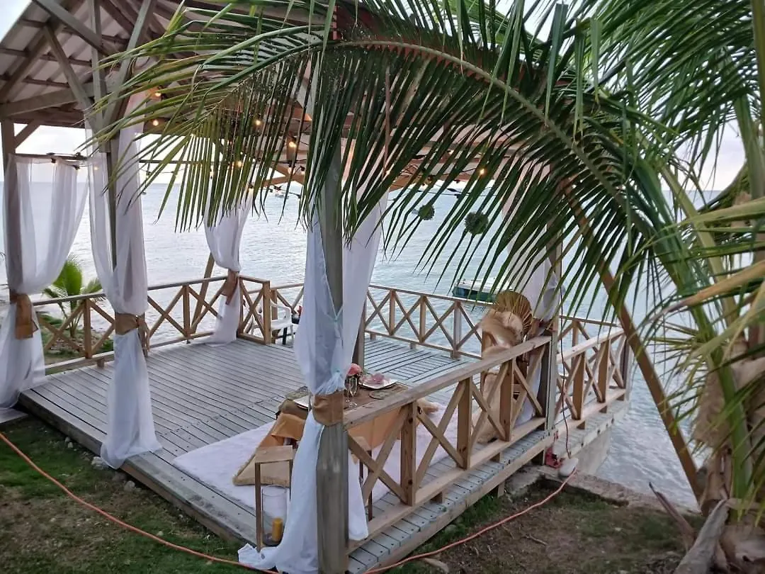 Cabanas Mister Mac Fresh Water Bay 0*,  Colombia