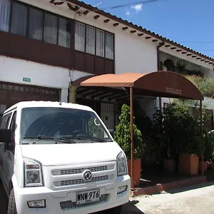 https://casa-de-huespedes-shalom-victoria-guest-house.hotels-bogota.net